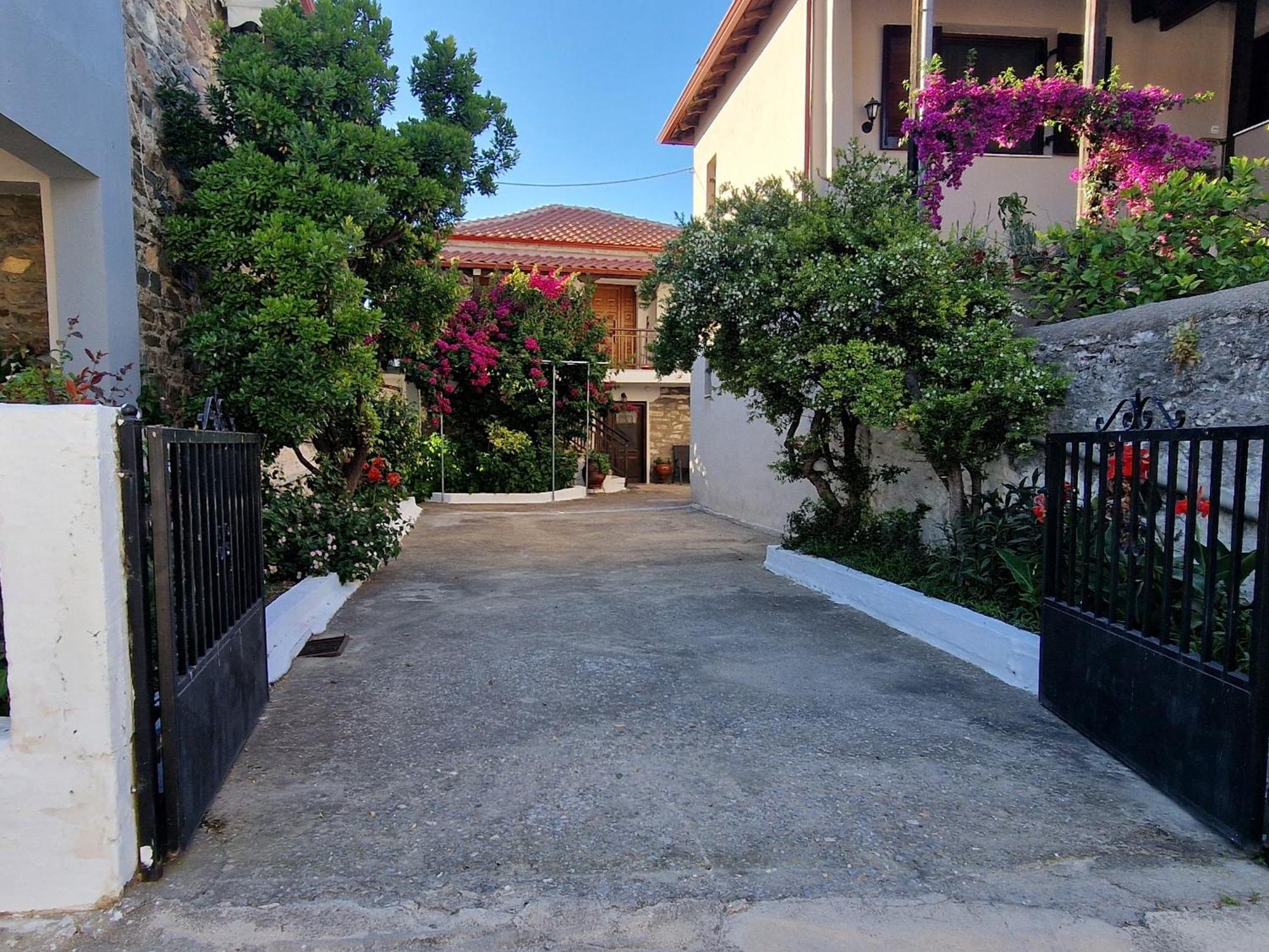 アギオス・ニコラオスNikolaos Houseアパートメント エクステリア 写真